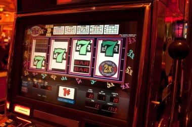 Lightning Baccarat live dealer table with multiplier display
